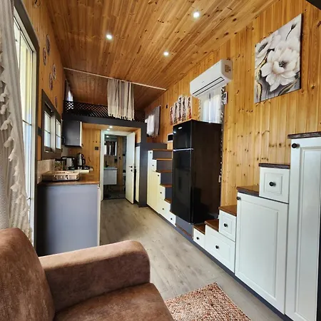 Bella Vista Nature House's דלמן