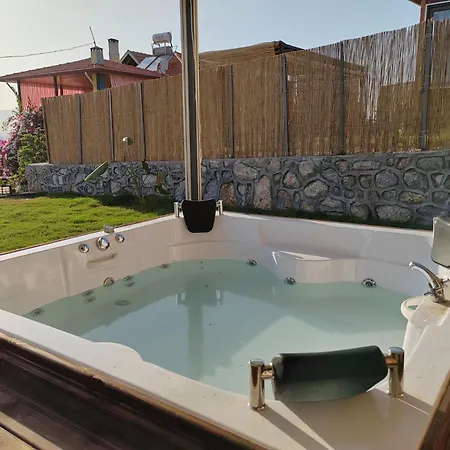 בקתה Bella Vista Nature House's