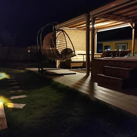 בקתה Bella Vista Nature House's *