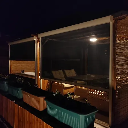 בקתה Bella Vista Nature House's דלמן