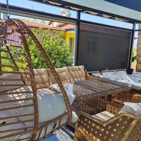 Bella Vista Nature House's *